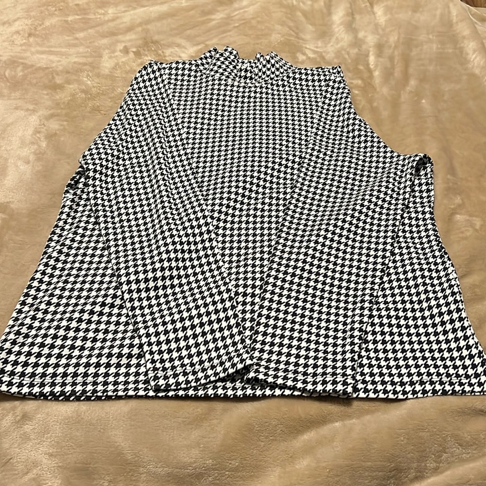 KAREN SCOTT
Women's Houndstooth-Print Mock-Neck Top